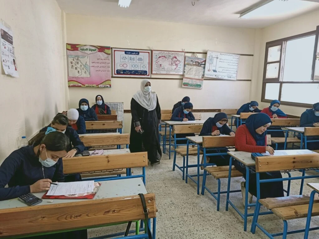 رابط تحميل نماذج امتحانات الصف الثالث الاعدادي pdf 2024 من خلال موقع وزارة التربية والتعليم والتعليم الفني moe.gov.eg
