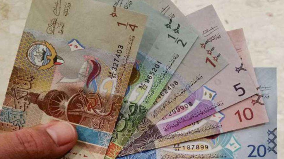 “الدينار بكام” سعر الدينار الكويتي في السوق السوداء والبنوك المصرية اليوم الخميس 13 يونيو 2024