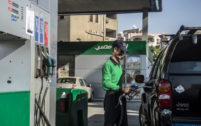 تفاصيل حقيقة زيادة اسعار البنزين اليوم جمعه 21 يونيو 2024 بعد قرار لجنة التسعير التلقائي للمنتجات البترولية