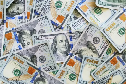 سعر الدولار اليوم مقابل الجنيه المصري بتاريخ الثلاثاء 24 سبتمبر 2024 في السوق السوداء ومختلف البنوك المصرية