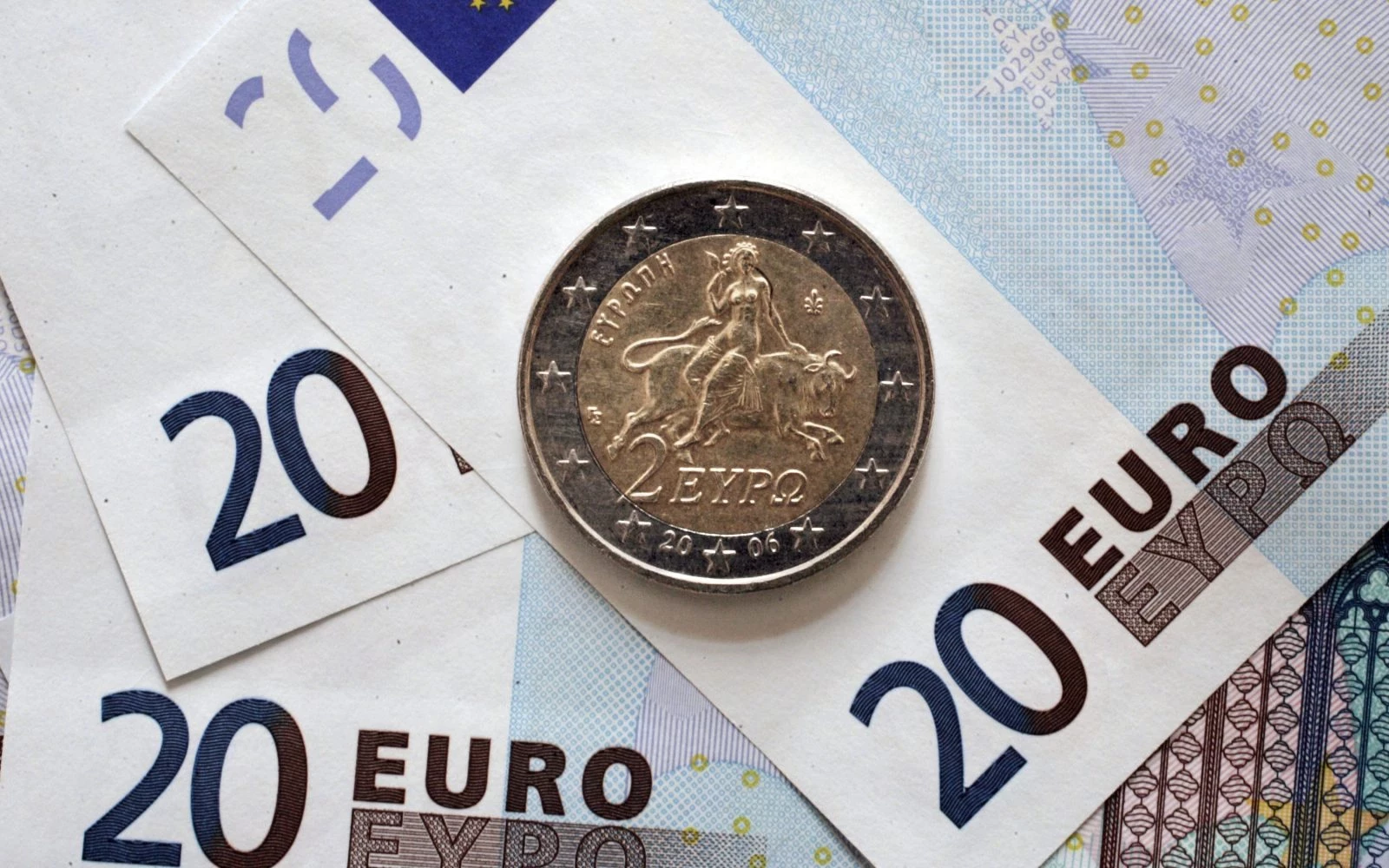 سعر اليورو اليوم مقابل الجنية المصري الثلاثاء 29 أكتوبر 2024 في السوق السوداء والبنوك