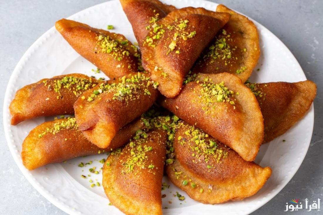 خزنيها لرمضان.. طريقة عمل عجينة القطايف بحشوات مختلفة وبأسهل الخطوات