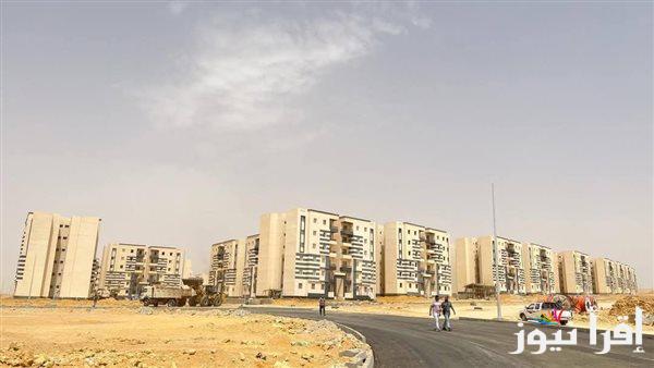 وزير الإسكان يتابع تقدم الأعمال في 2064 شقة بالسويس الجديدة