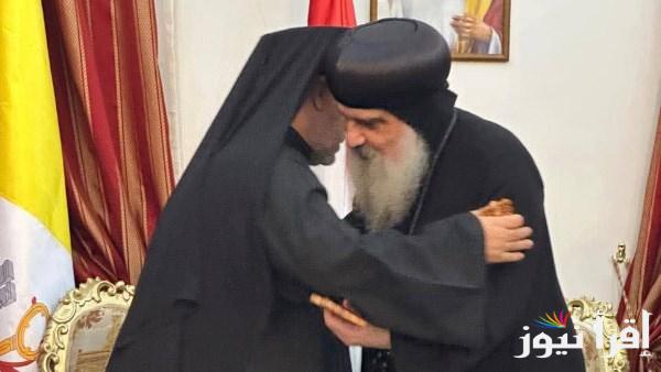 الأنبا عمانوئيل يتلقى التعازي في وفاة البابا فرنسيس