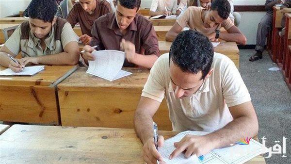 تقييمات عملية لطلاب الثانوي اليوم في المدارس