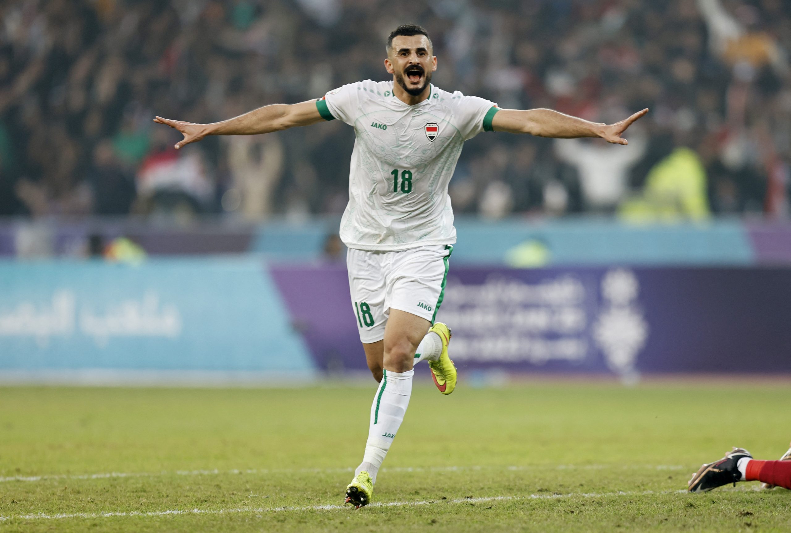 القنوات الناقلة لمباراة العراق والاردن في تصفيات كاس العالم