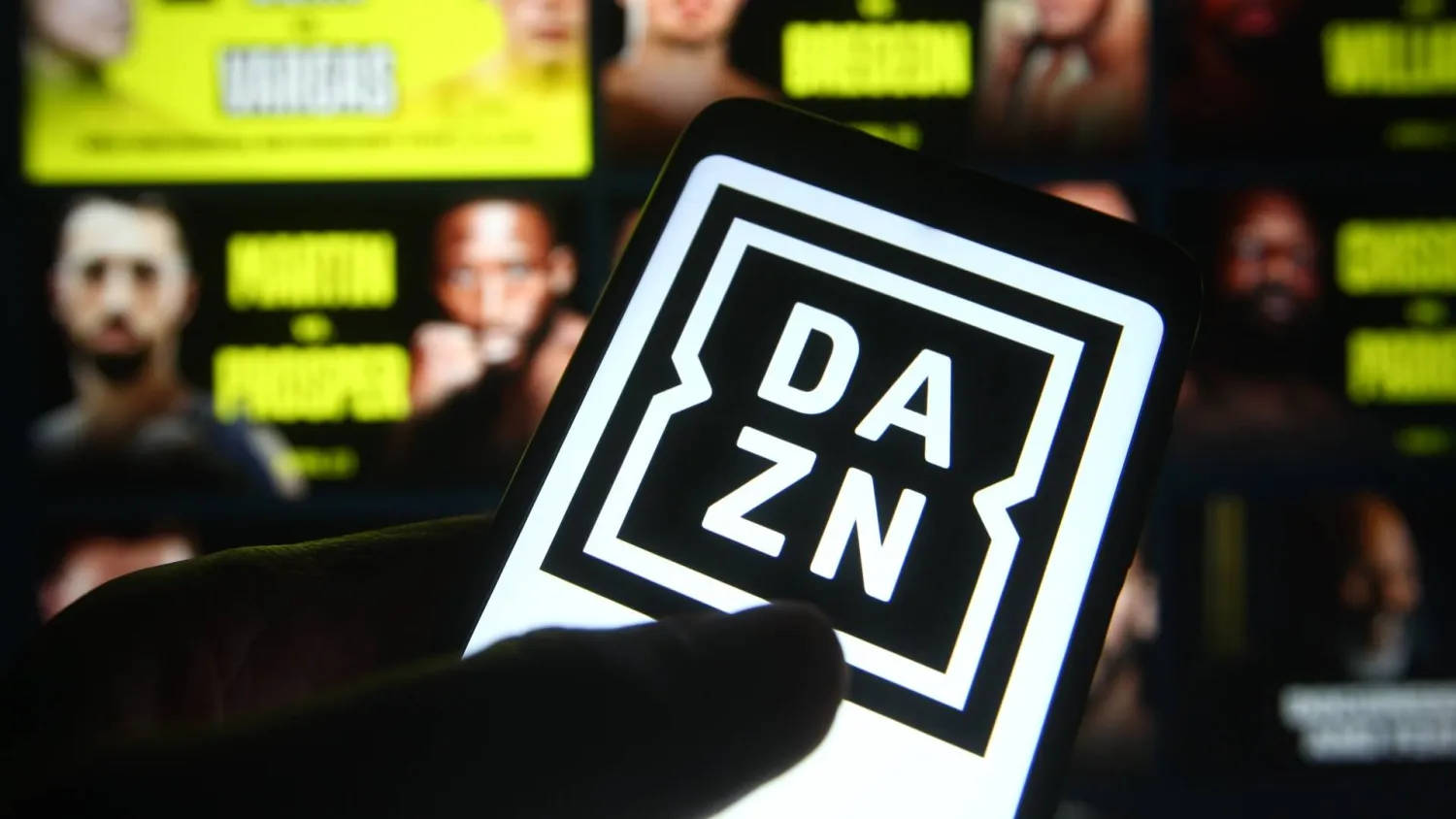 تردد قناة DAZN على النايل سات 2025 الناقلة لجميع مباريات كأس العالم للأندية مجانًا