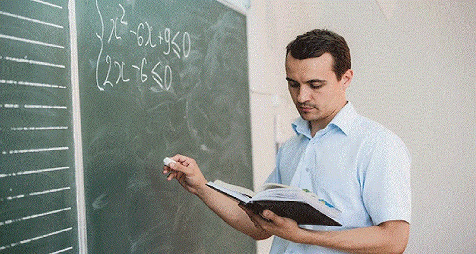 رابط التقديم على 7016 وظيفة معلم مساعد عبر بوابة الوظائف الحكومية 2025 جميع المحافظات